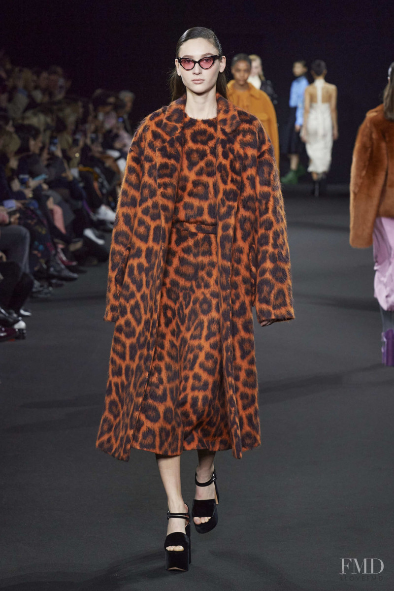 Justine Asset featured in  the Rochas fashion show for Autumn/Winter 2020