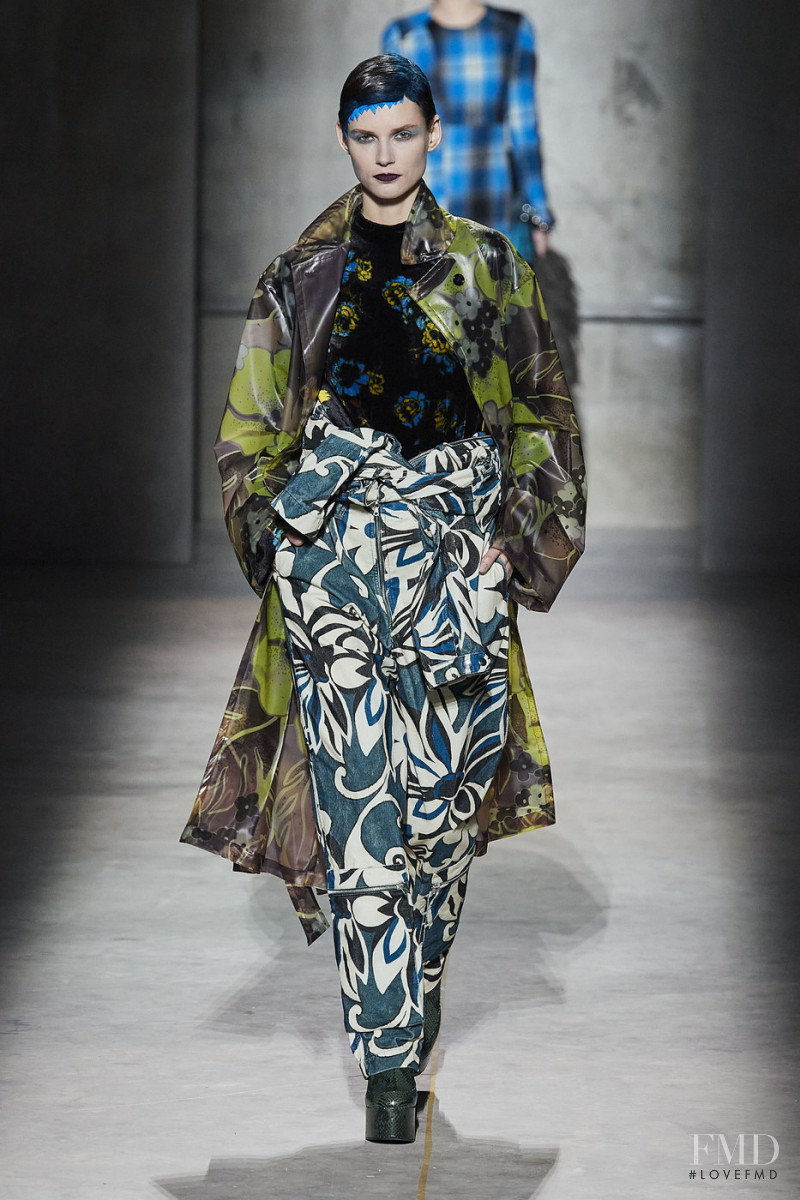 Giedre Dukauskaite featured in  the Dries van Noten fashion show for Autumn/Winter 2020