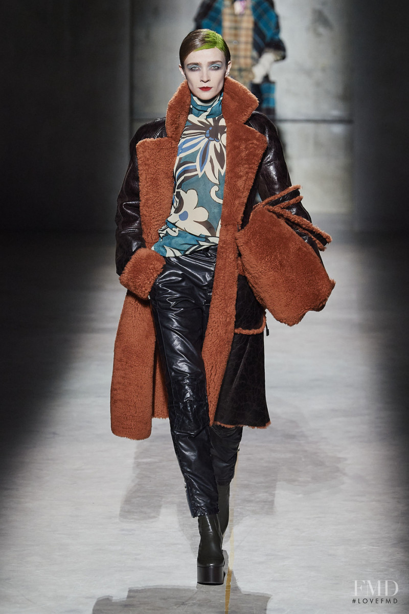 Lynn Palm featured in  the Dries van Noten fashion show for Autumn/Winter 2020
