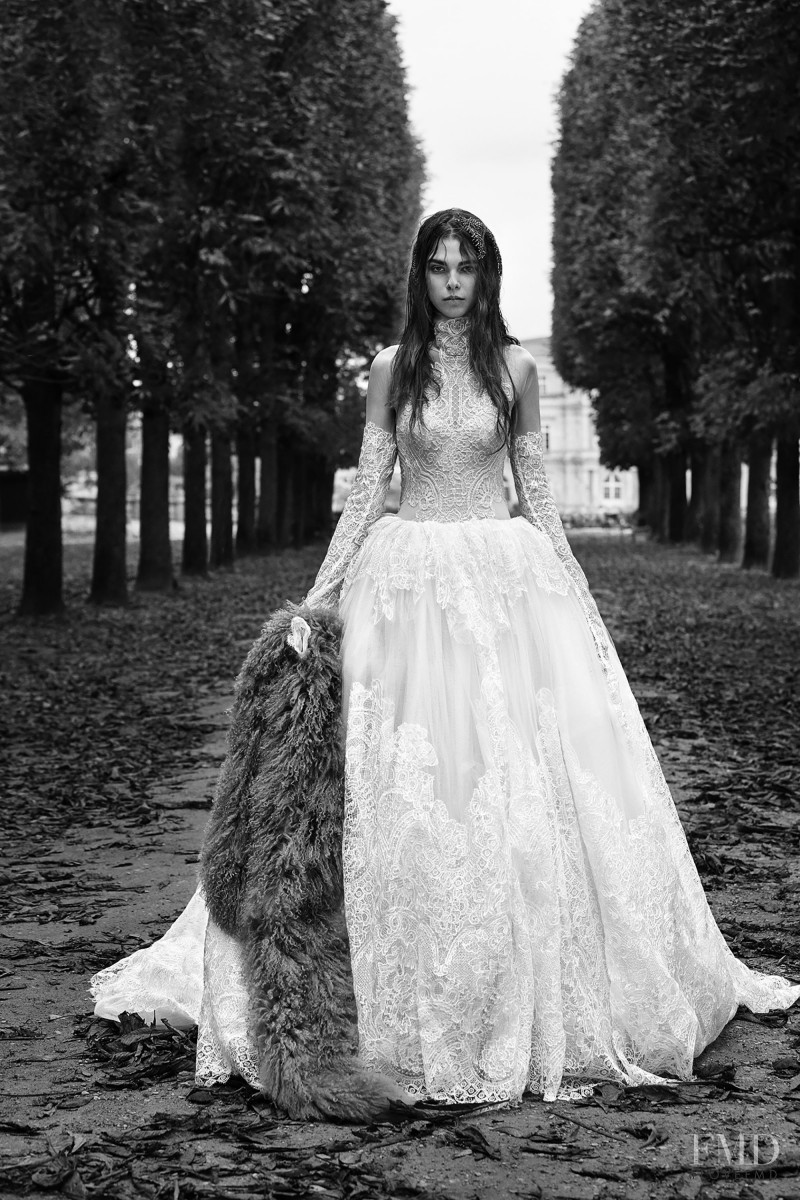 Giedre Sekstelyte featured in  the Vera Wang Bridal House lookbook for Autumn/Winter 2018
