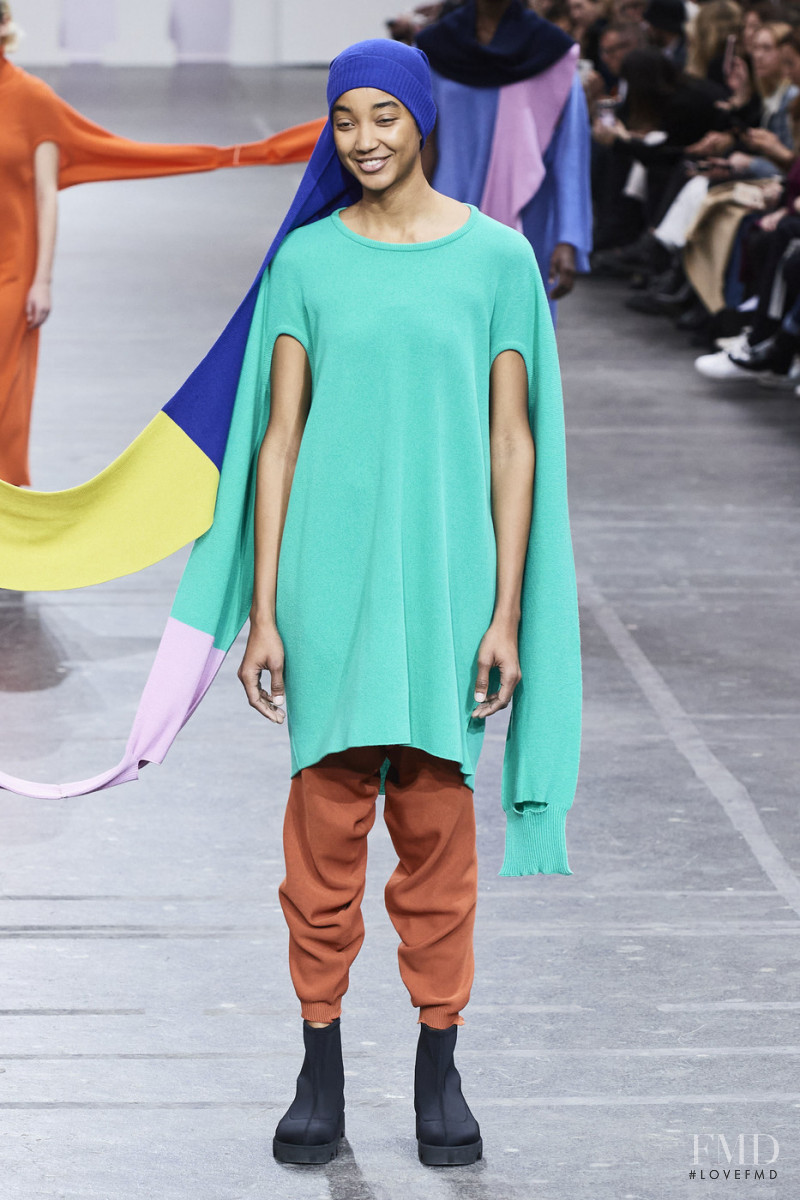 Issey Miyake fashion show for Autumn/Winter 2020