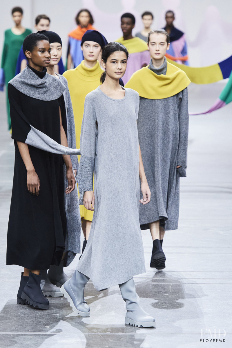 Issey Miyake fashion show for Autumn/Winter 2020