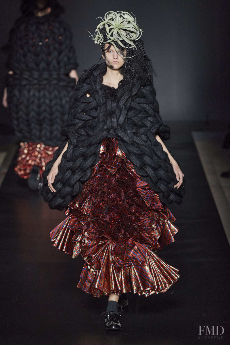 Noir Kei Ninomiya fashion show for Autumn/Winter 2020