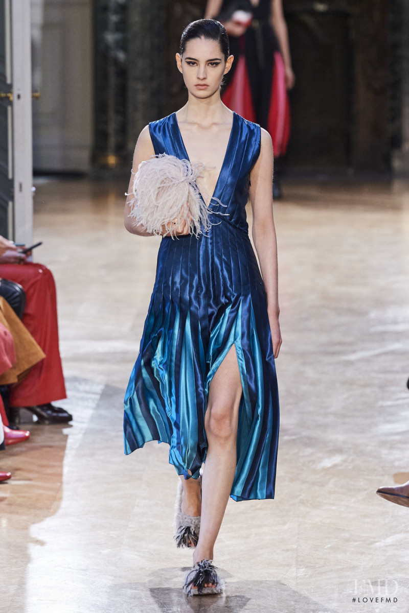 Africa Penalver featured in  the Altuzarra fashion show for Autumn/Winter 2020