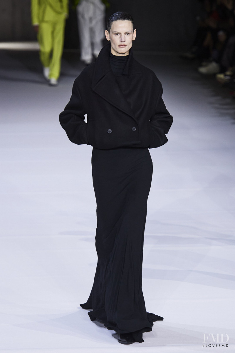 Saskia de Brauw featured in  the Haider Ackermann fashion show for Autumn/Winter 2020