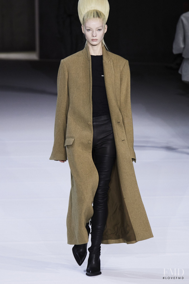 Alyda Grace Carder featured in  the Haider Ackermann fashion show for Autumn/Winter 2020