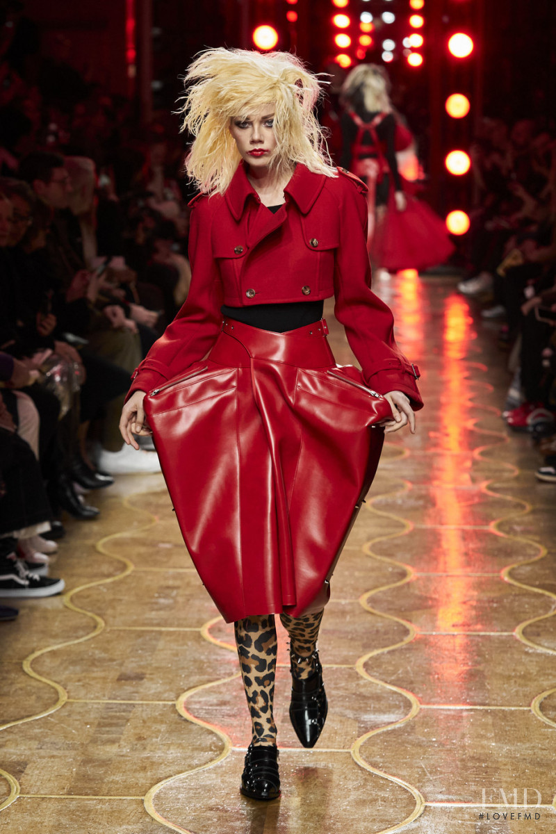 Marjan Jonkman featured in  the Junya Watanabe fashion show for Autumn/Winter 2020