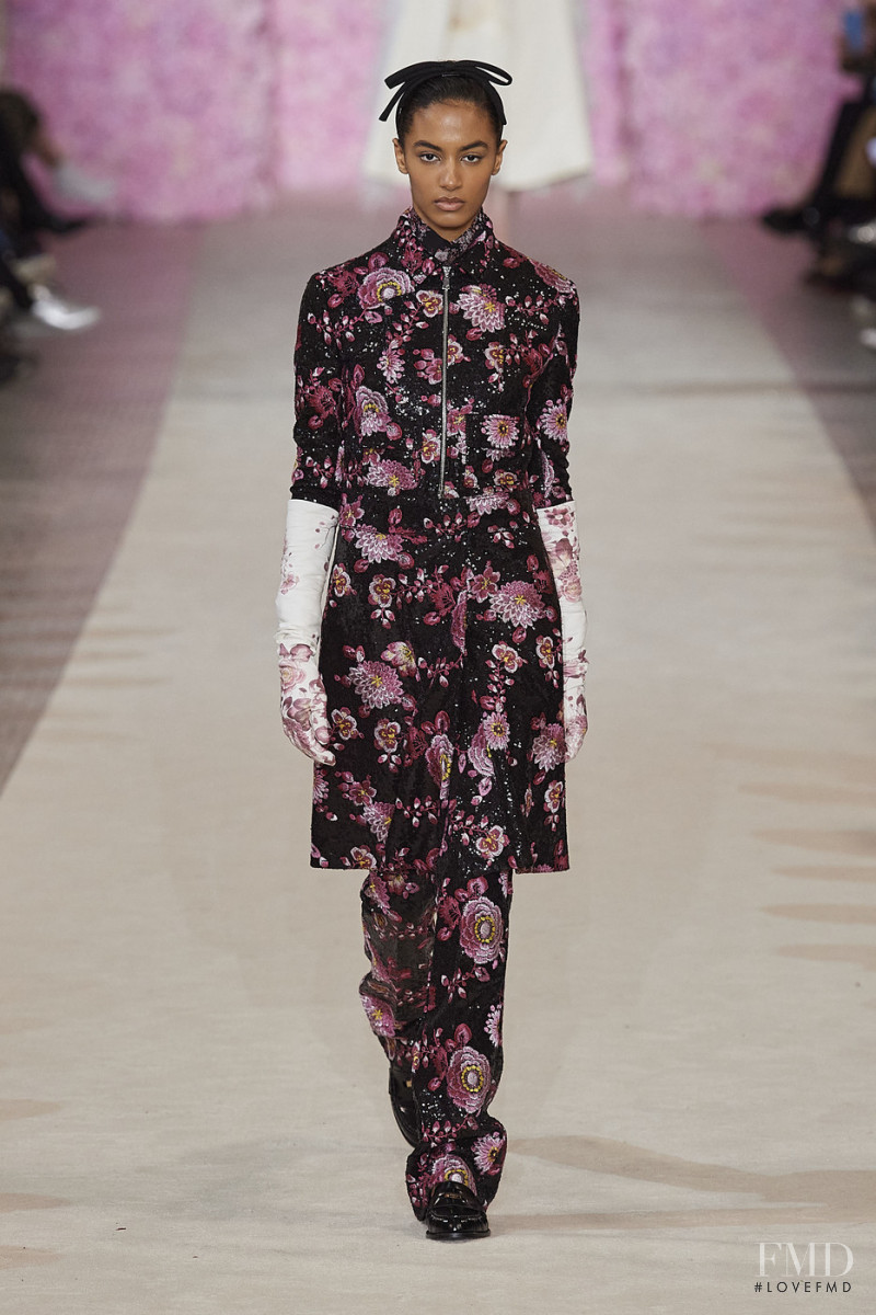 Sacha Quenby featured in  the Giambattista Valli fashion show for Autumn/Winter 2020