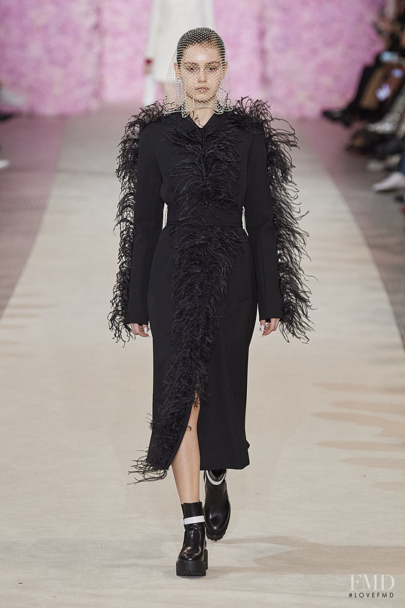 Caroline Reuter featured in  the Giambattista Valli fashion show for Autumn/Winter 2020
