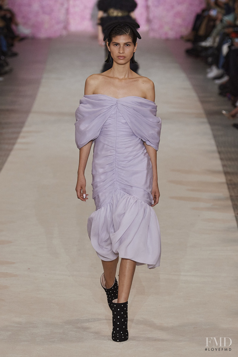 Patricia Del Valle featured in  the Giambattista Valli fashion show for Autumn/Winter 2020