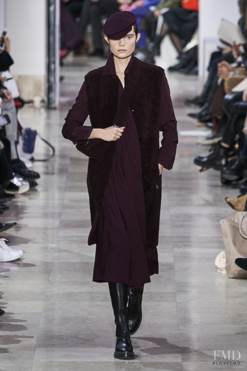 Michelle van Bijnen featured in  the Akris fashion show for Autumn/Winter 2020