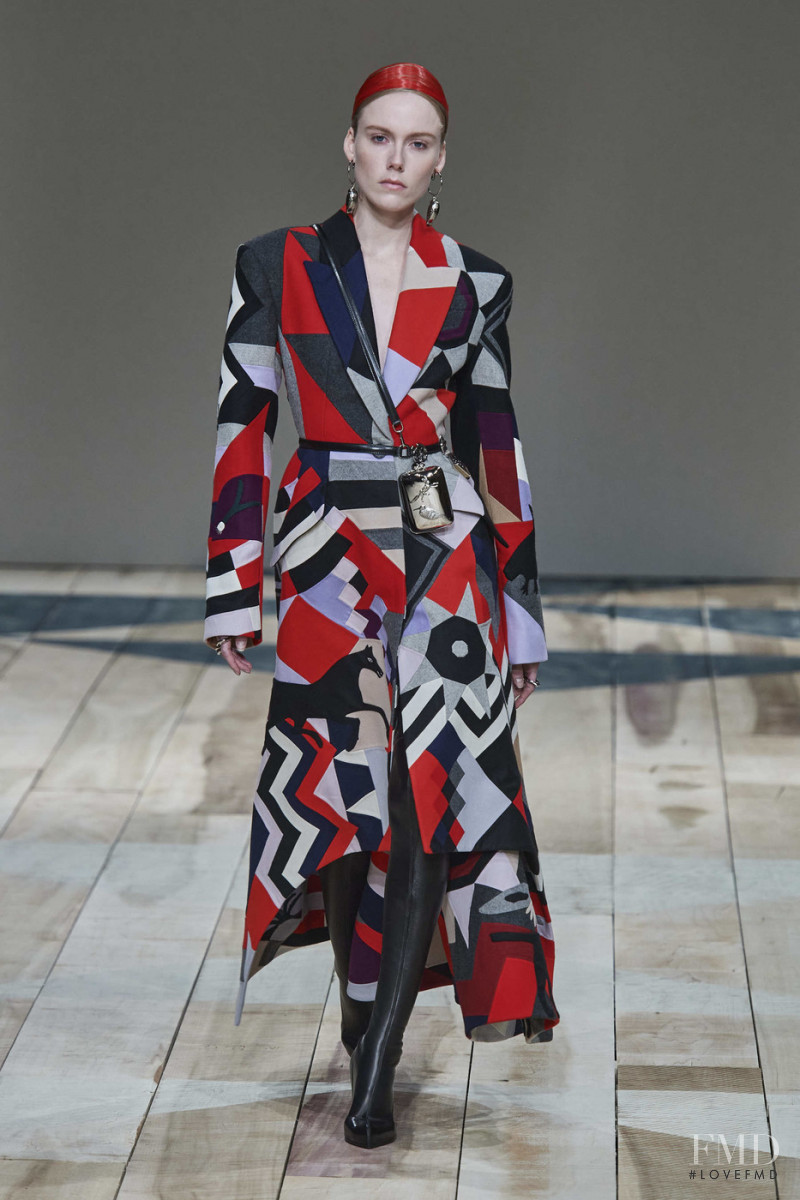 Kiki Willems featured in  the Alexander McQueen fashion show for Autumn/Winter 2020