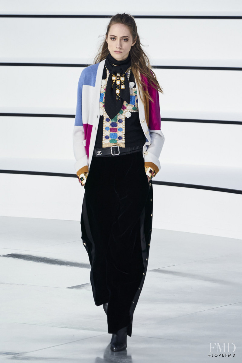 Lia Pavlova featured in  the Chanel fashion show for Autumn/Winter 2020