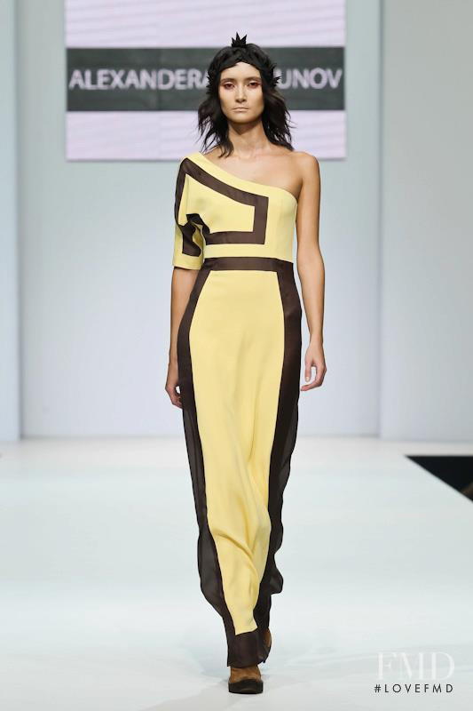 Alexander Arutyunov fashion show for Spring/Summer 2012