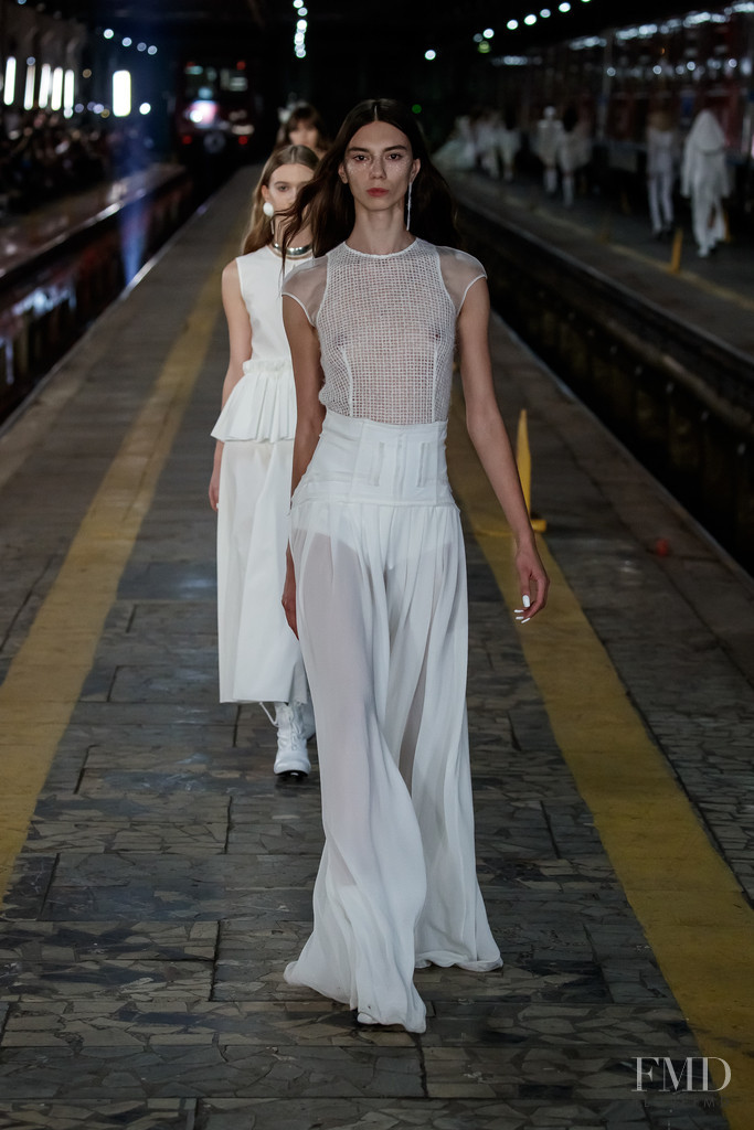 Alexander Arutyunov fashion show for Spring/Summer 2020