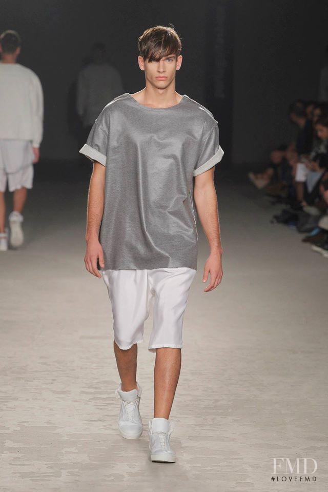 Hugo Costa fashion show for Spring/Summer 2015