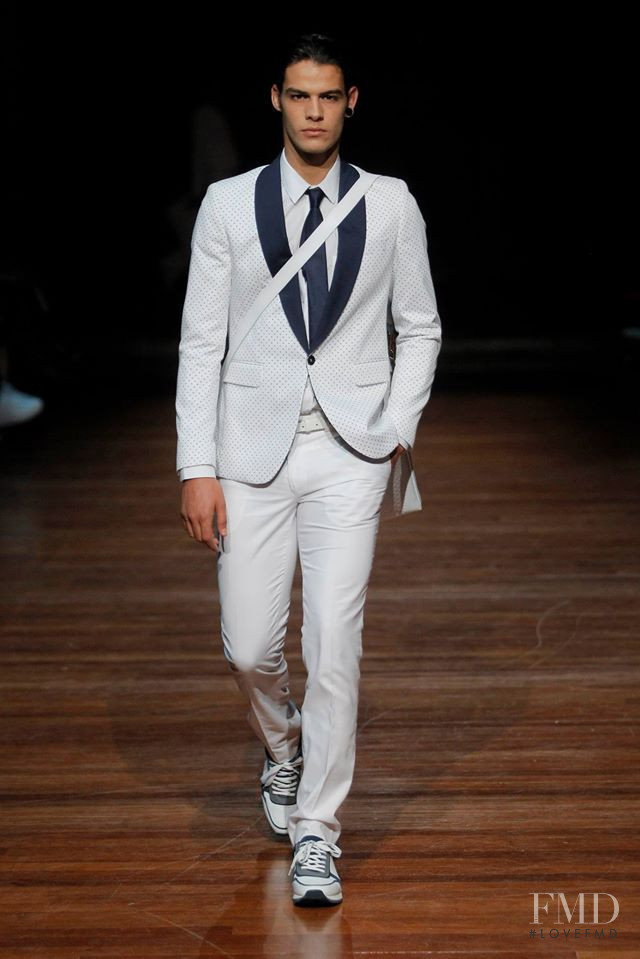 Miguel Vieira fashion show for Spring/Summer 2015