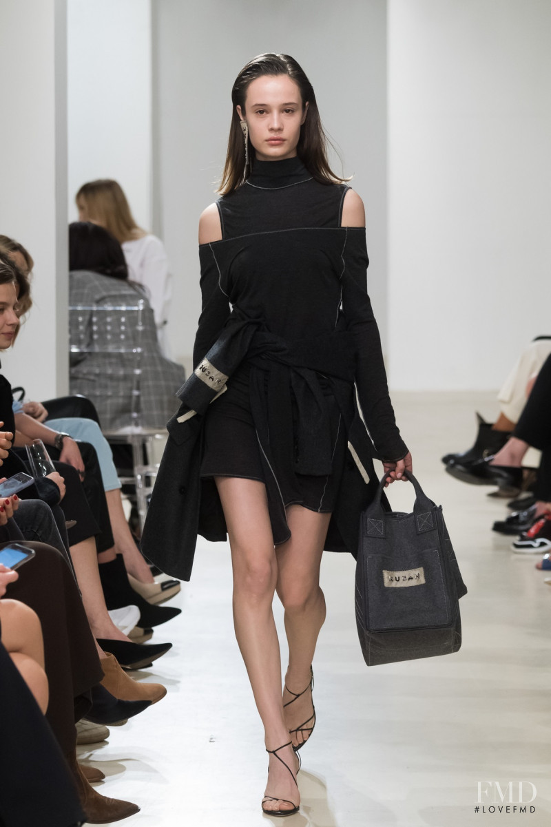 Ruban fashion show for Autumn/Winter 2019