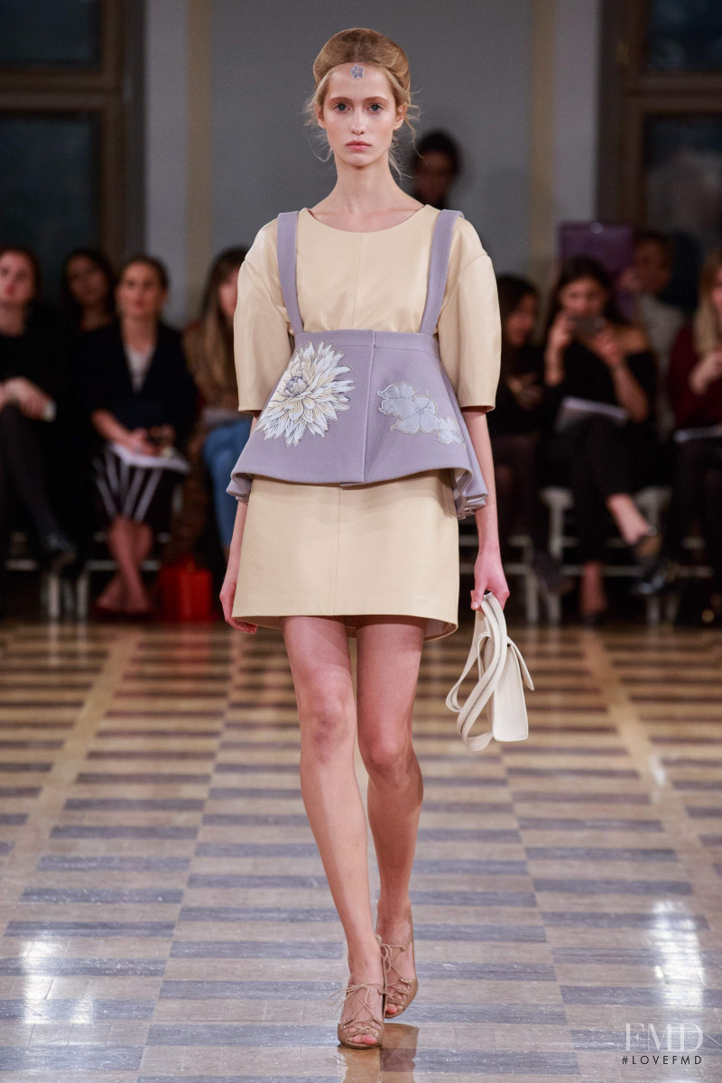 Ruban fashion show for Spring/Summer 2015