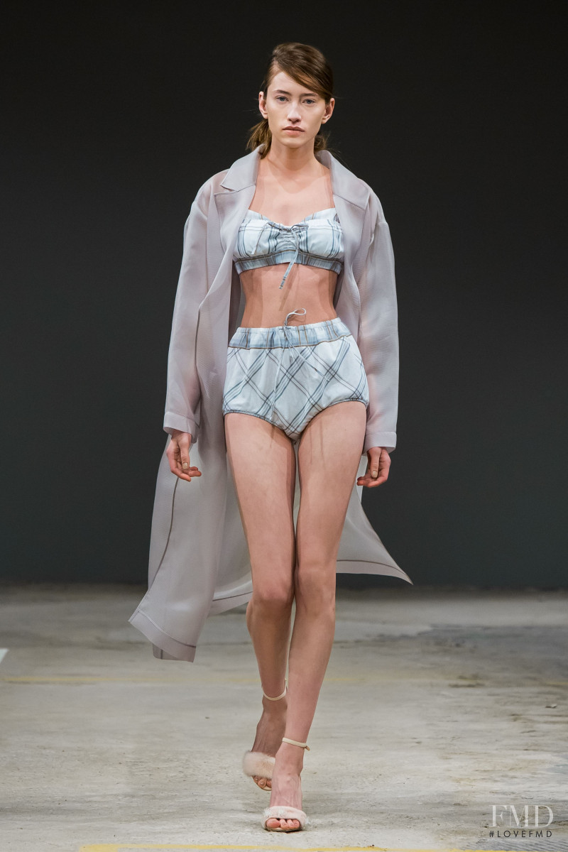 Ruban fashion show for Spring/Summer 2016