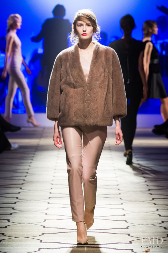 Natalia Gart fashion show for Autumn/Winter 2015