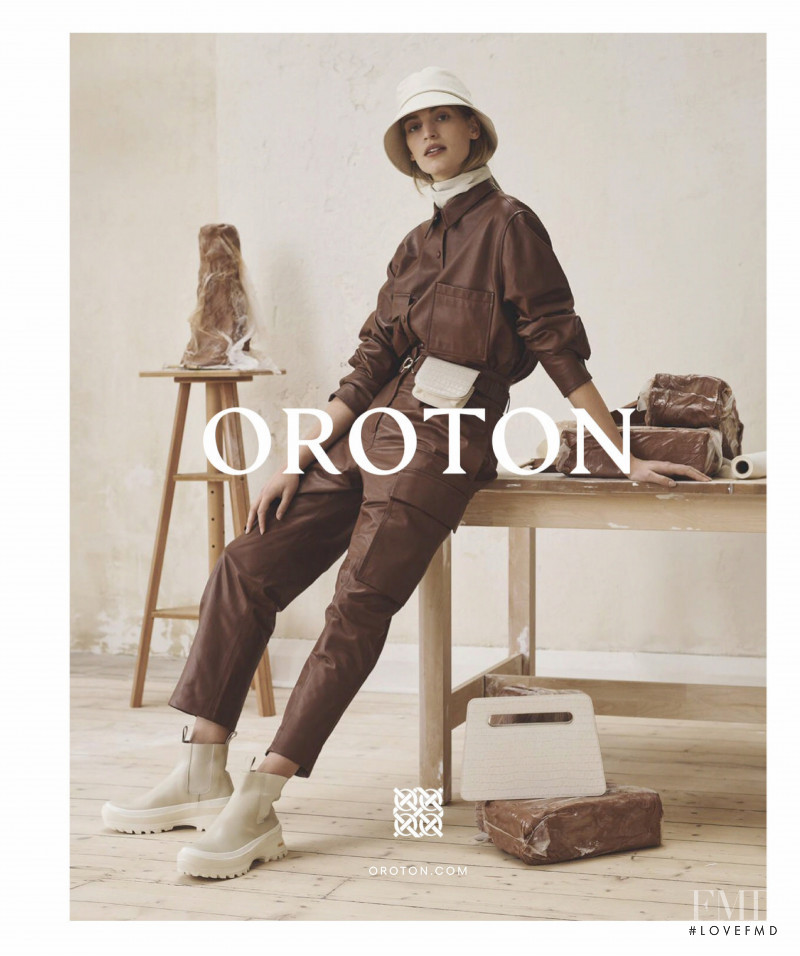 Vanessa Axente featured in  the Oroton advertisement for Spring/Summer 2020