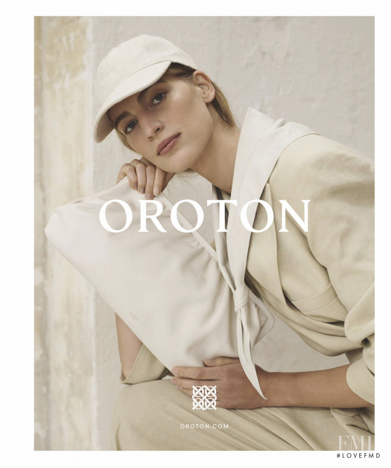 Vanessa Axente featured in  the Oroton advertisement for Spring/Summer 2020