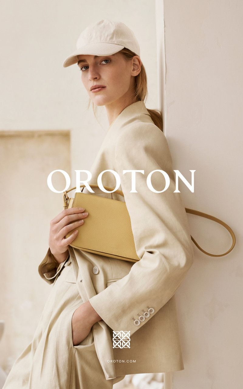 Vanessa Axente featured in  the Oroton advertisement for Spring/Summer 2020