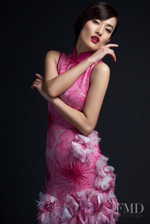 Shanghai Tang Imperial Tailoring Collection catalogue for Spring/Summer 2011