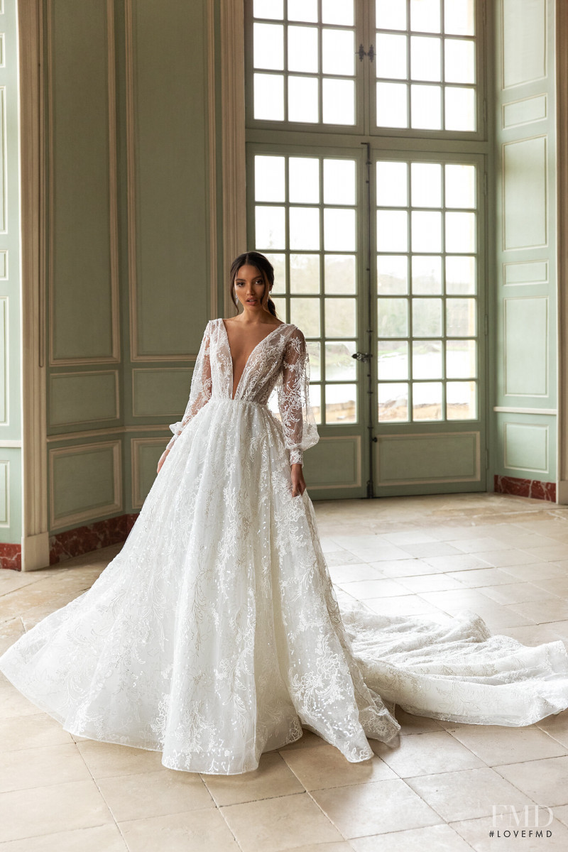 Veridiana Ferreira featured in  the Pollardi lookbook for Spring/Summer 2020