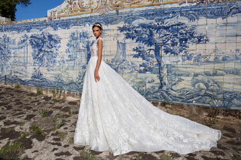 Valeria Rudenko featured in  the Milla Nova Sintra Holidays lookbook for Summer 2018