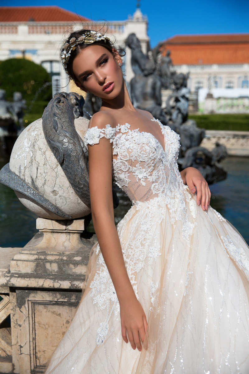 Valeria Rudenko featured in  the Milla Nova Sintra Holidays lookbook for Summer 2018