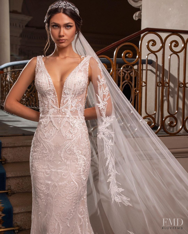 Victoria Bronova featured in  the Pronovias catalogue for Spring/Summer 2020