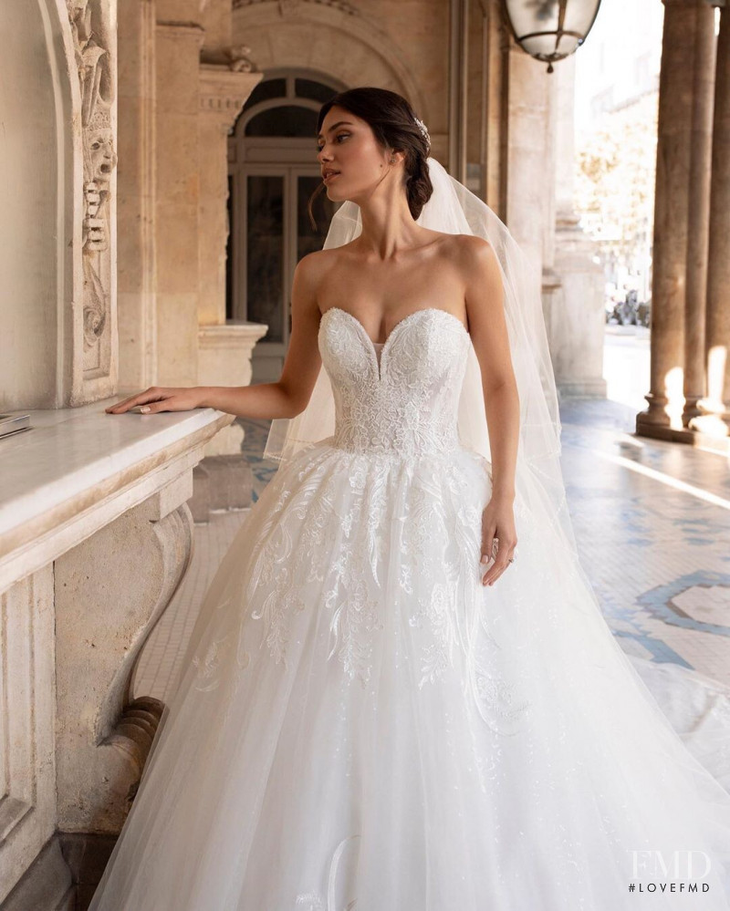 Victoria Bronova featured in  the Pronovias catalogue for Spring/Summer 2020