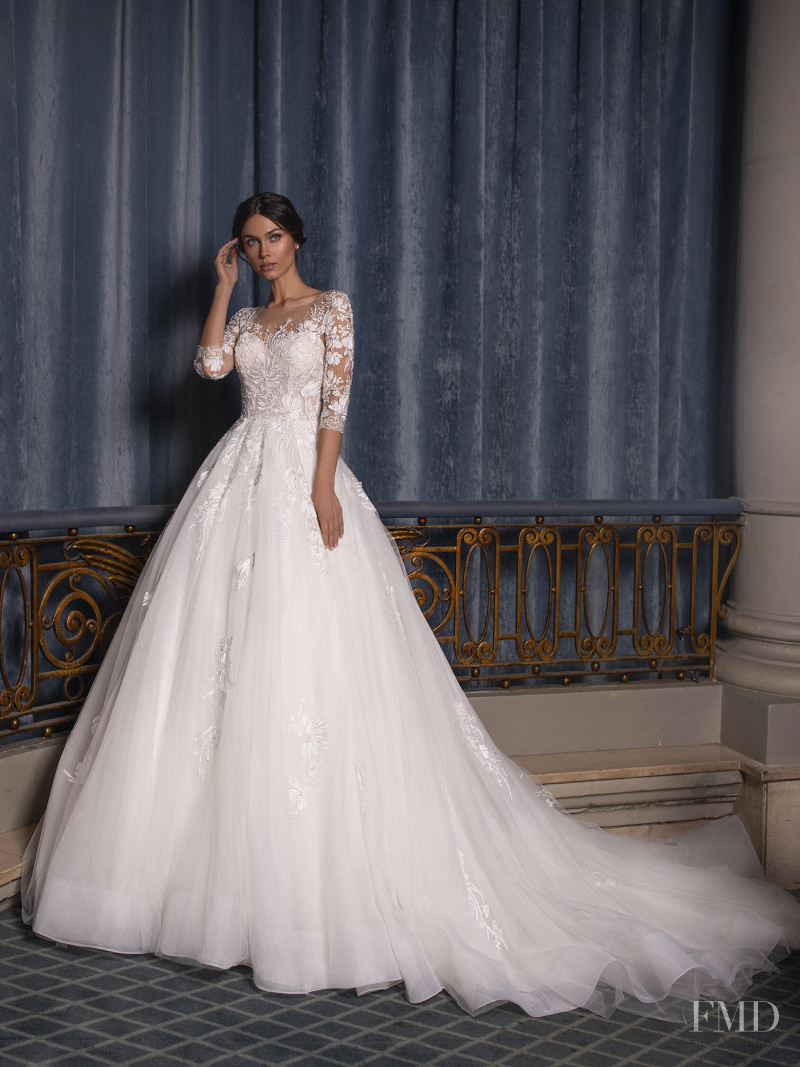 Victoria Bronova featured in  the Pronovias catalogue for Spring/Summer 2020