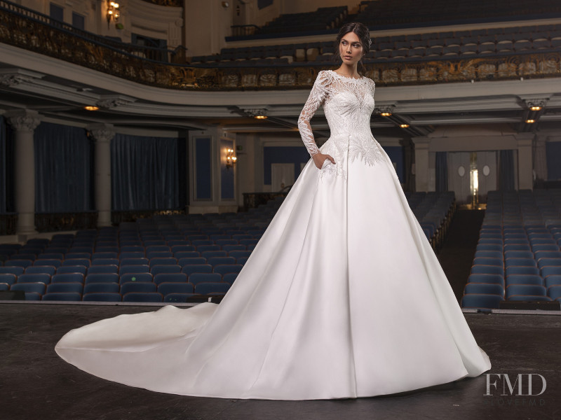 Victoria Bronova featured in  the Pronovias catalogue for Spring/Summer 2020