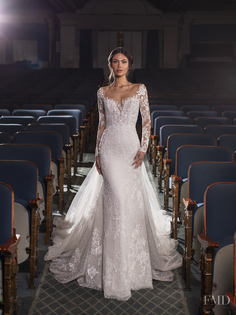 Victoria Bronova featured in  the Pronovias catalogue for Spring/Summer 2020