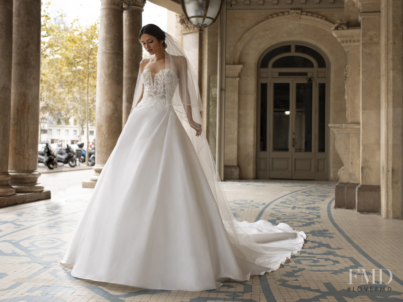 Victoria Bronova featured in  the Pronovias catalogue for Spring/Summer 2020