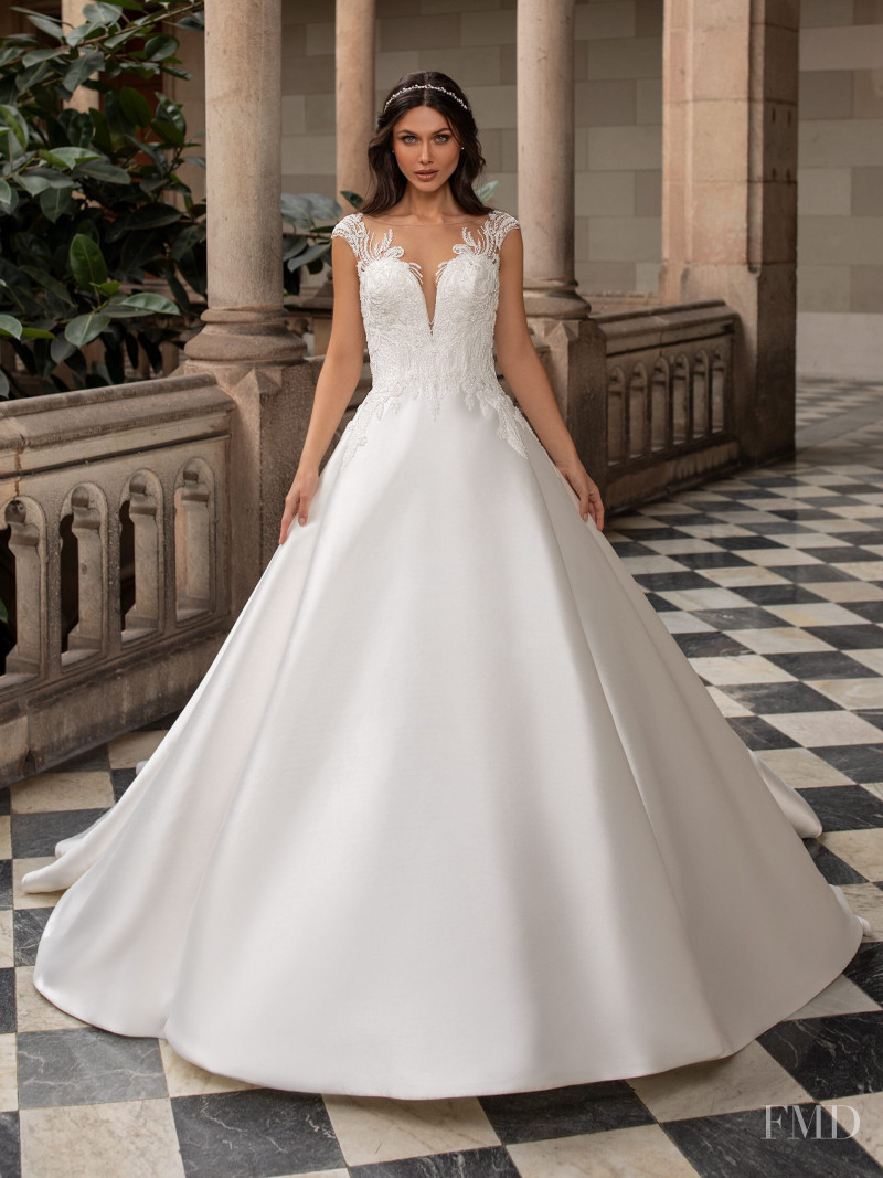 Victoria Bronova featured in  the Pronovias catalogue for Cruise 2021