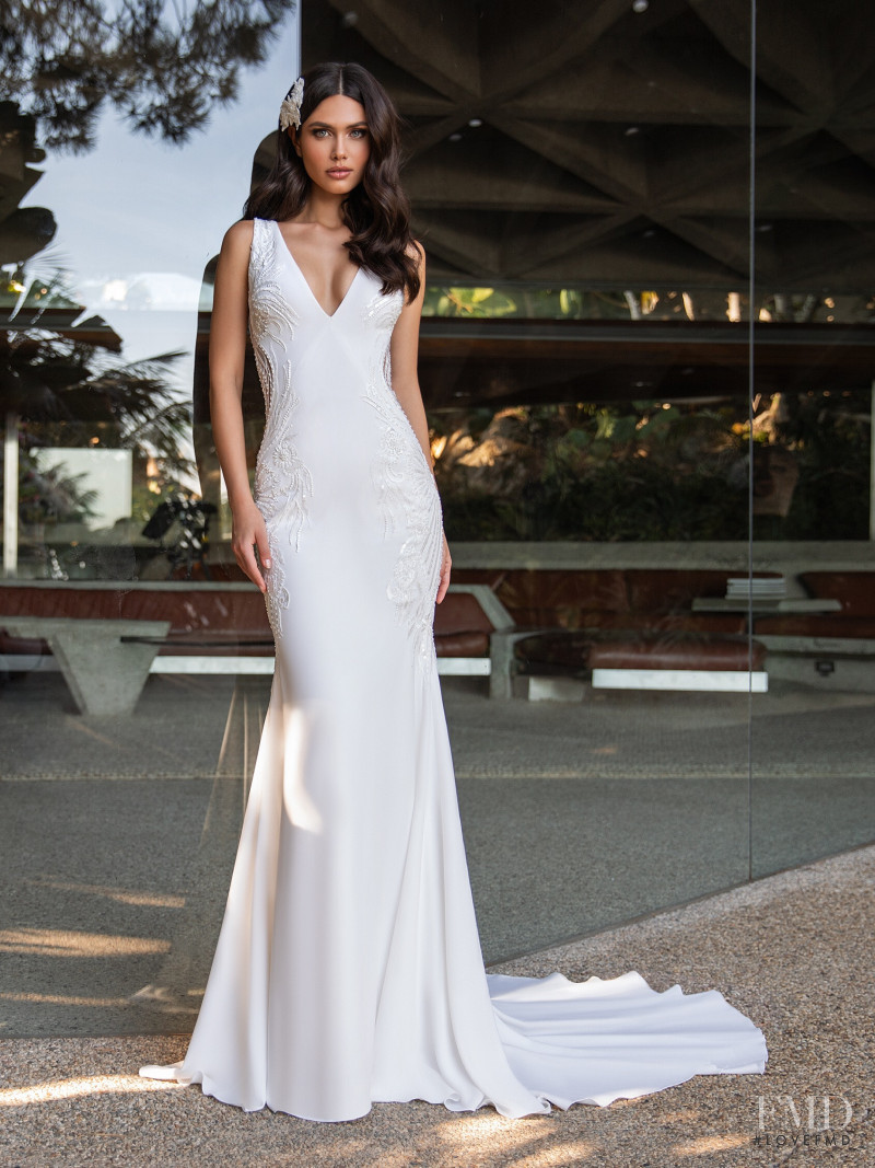 Victoria Bronova featured in  the Pronovias catalogue for Cruise 2021