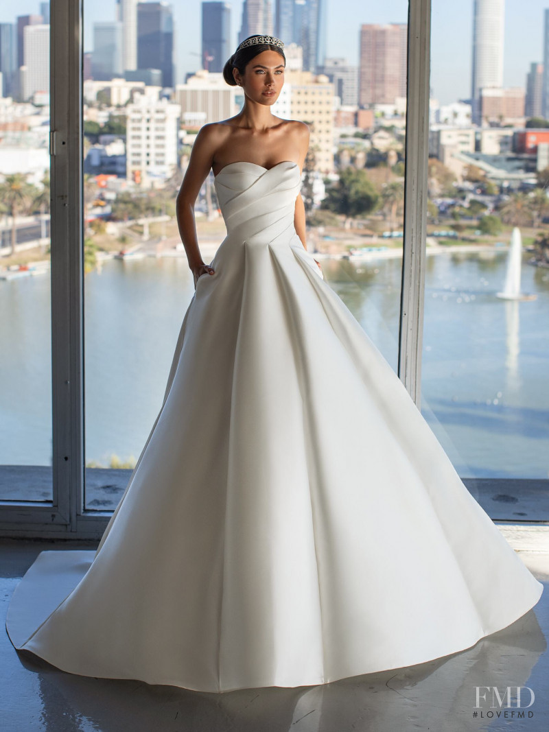 Victoria Bronova featured in  the Pronovias catalogue for Cruise 2021