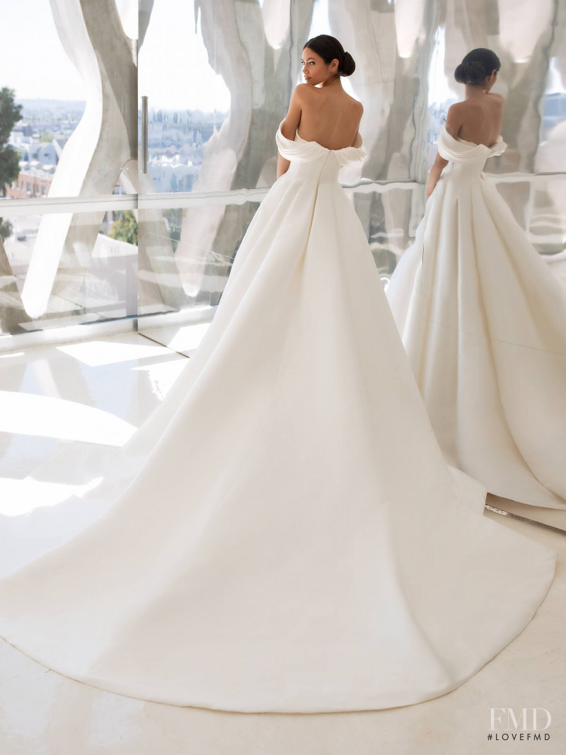 Victoria Bronova featured in  the Pronovias catalogue for Cruise 2021