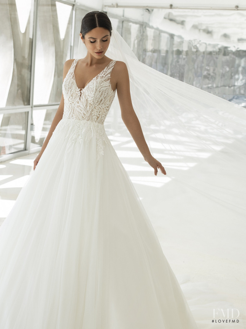 Victoria Bronova featured in  the Pronovias catalogue for Cruise 2021