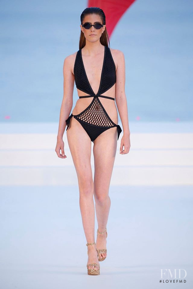 Andres Sarda fashion show for Resort 2019