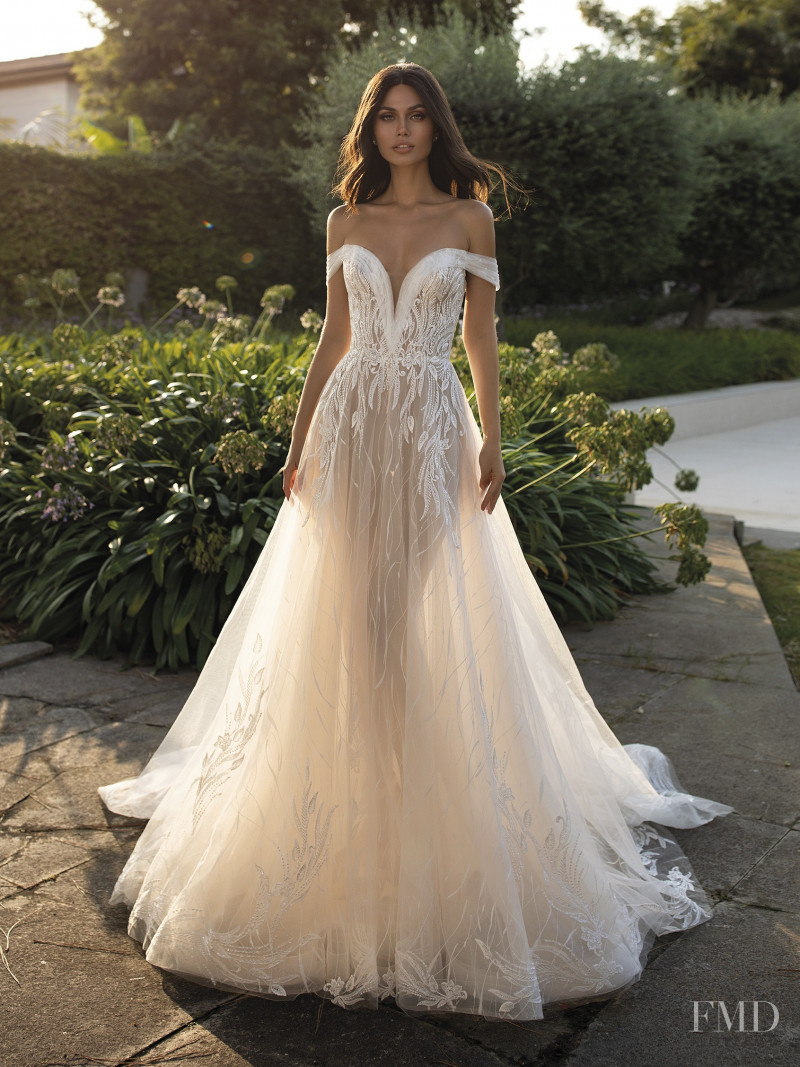 Victoria Bronova featured in  the Pronovias Contemporary Goddess catalogue for Cruise 2021