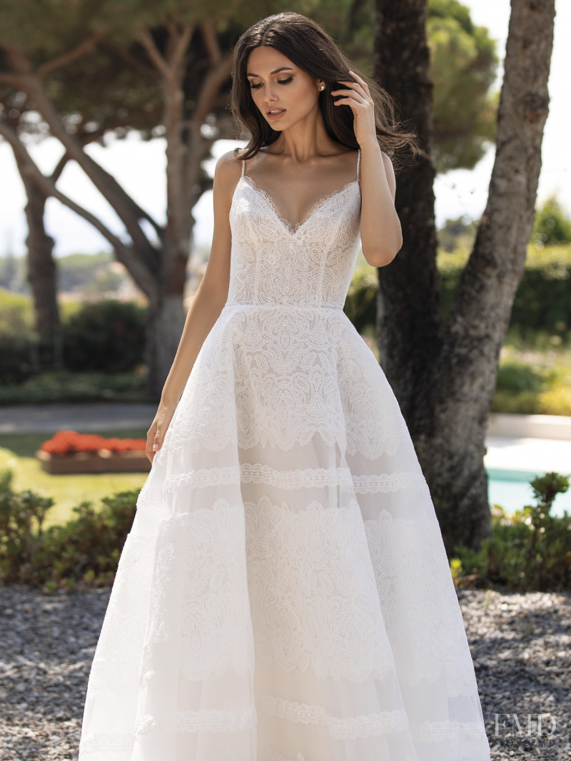 Victoria Bronova featured in  the Pronovias Contemporary Goddess catalogue for Cruise 2021