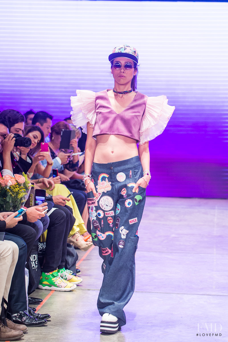 Daniella Valdez featured in  the Jannette Klein Universidad fashion show for Autumn/Winter 2016