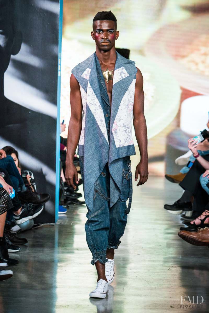 Salomon Diaz featured in  the Malafacha fashion show for Spring/Summer 2017