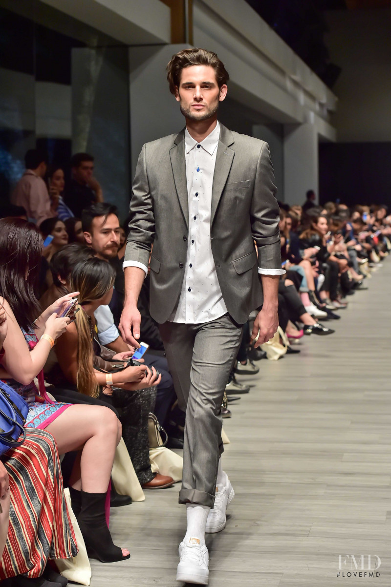 Jonathan Valdez featured in  the Galo Bertin fashion show for Spring/Summer 2018