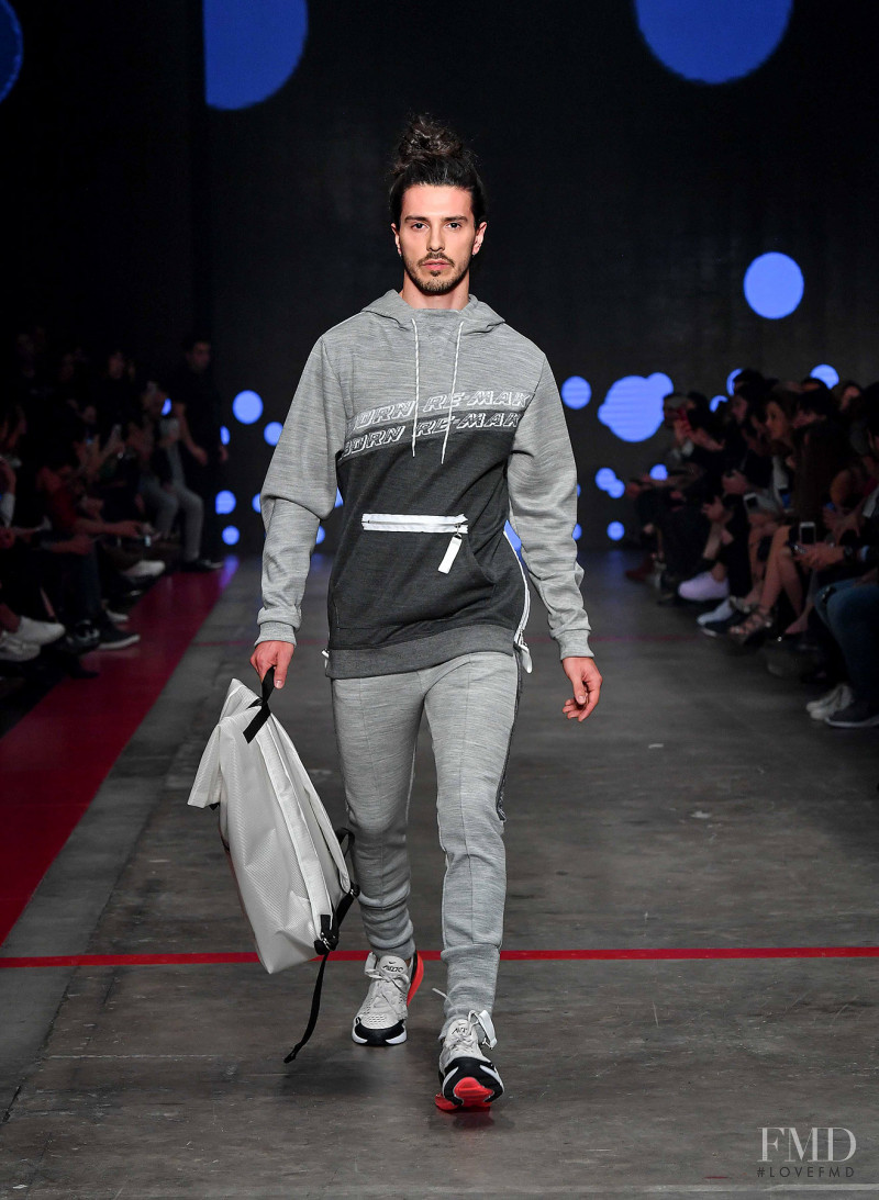 Anuar Layon fashion show for Autumn/Winter 2018